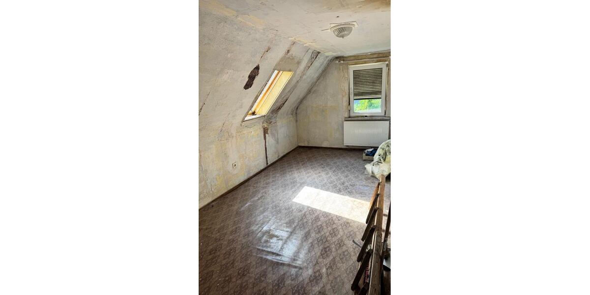 Doppelhaushälfte Sonneberg - 4 Zimmer, 70 m&sup2;, 65.000&euro; | Angebot:27415923