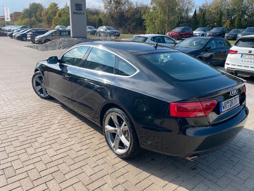 Audi A5 198.000 km 18.200 € Blankenburg/ Harz 38889