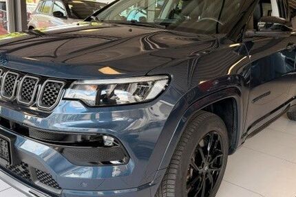 Jeep Compass 64.100 km 20.990 &euro; Lörrach 79541