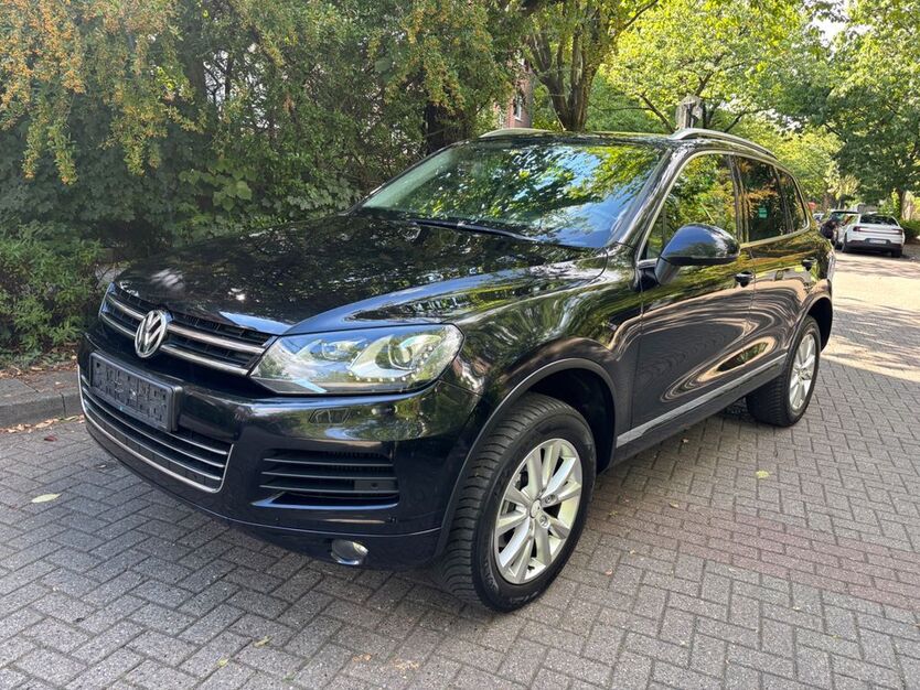 VW Touareg 199.700 km 10.999 € Hamburg 22175