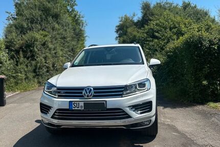 VW Touareg 131.147 km 32.250 &euro; Wachtberg 53343