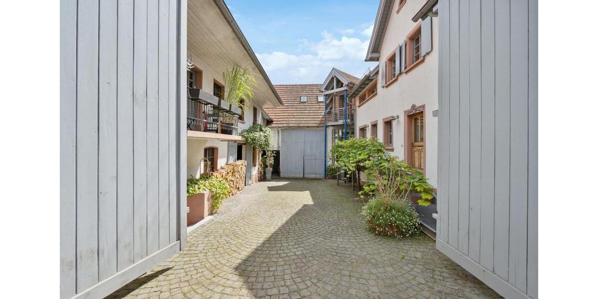 Maisonettenwohnung Ilbesheim bei Landau in der Pfalz - 3.5 Zimmer, 139 m&sup2;, 1.450&euro; | Angebot:23560196