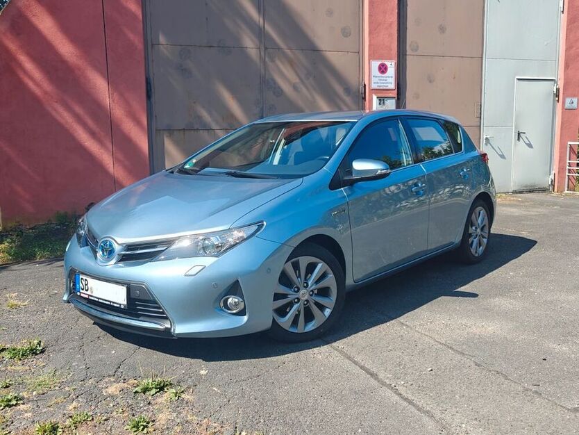 Auris