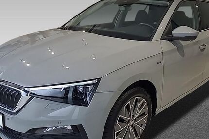 Skoda Scala 36.501 km 18.840 &euro; Dresden 01067