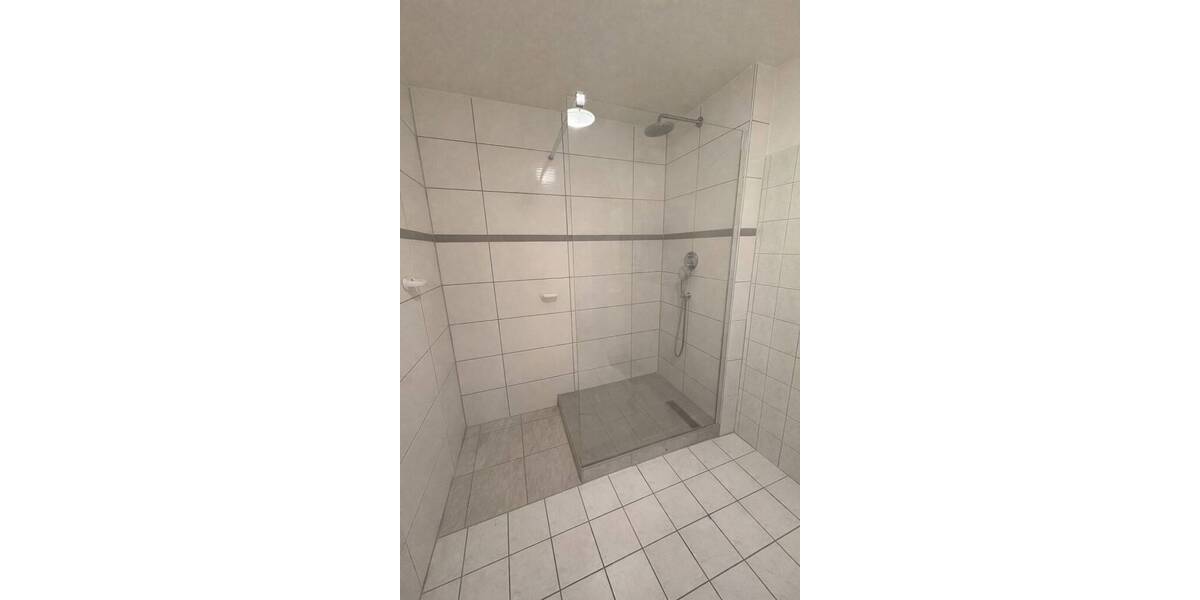 Etagenwohnung Erfurt (Ilversgehofen) Ilversgehofen - 2 Zimmer, 60 m&sup2;, 650&euro; | Angebot:26402920