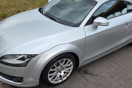 Audi TT 102.000 km 10.800 &euro; Leuna 06237