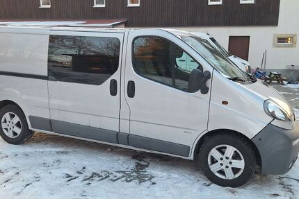 Opel Vivaro 301.000 km 4.500 &euro; Rosenthal 01824