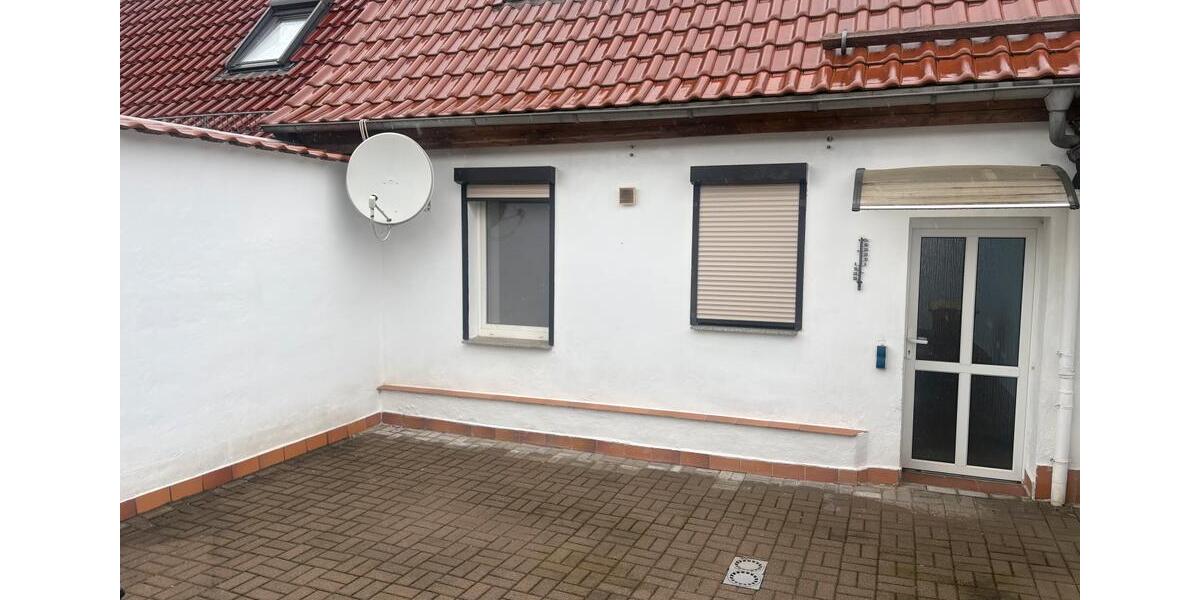 Etagenwohnung Hettstedt - 4 Zimmer, 80 m&sup2;, 550&euro; | Angebot:26535299