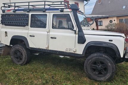 Land Rover Defender 248.968 km 20.200 &euro; Losheim am See 66679