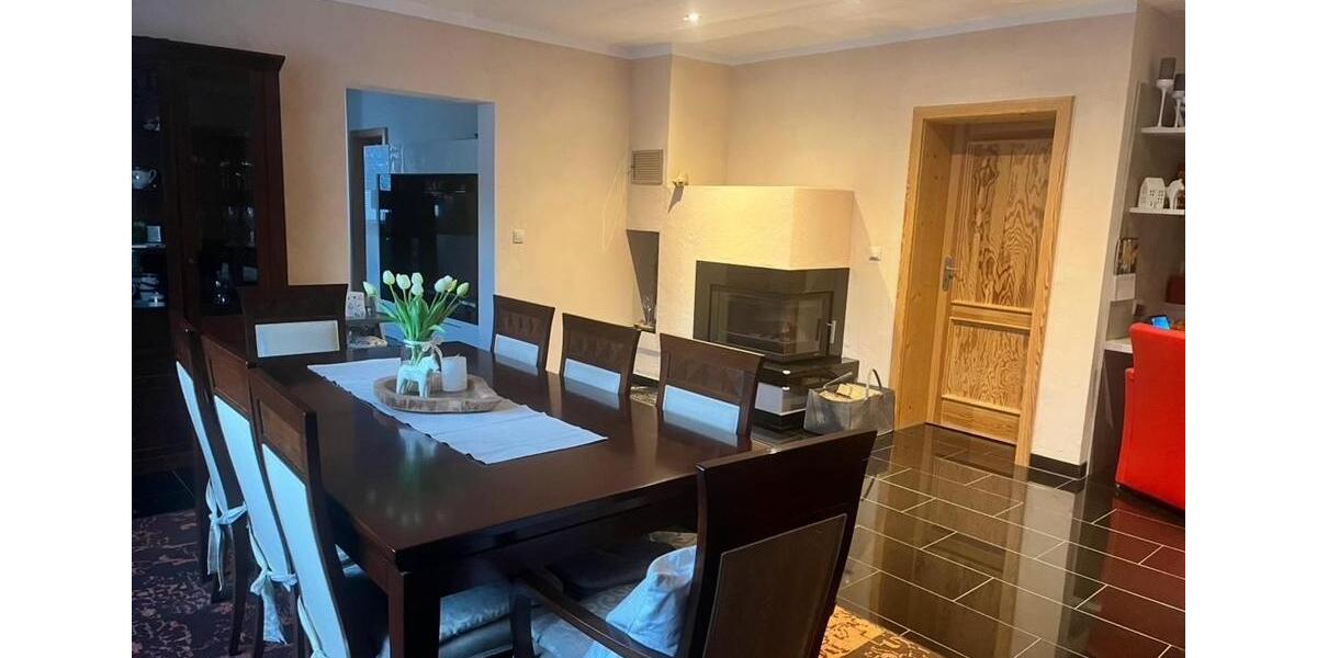 Einfamilienhaus Sonneberg - 10 Zimmer, 245 m&sup2;, 198.000&euro; | Angebot:25348277