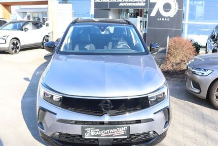 Opel Grandland (X) 12.931 km 22.890 € Potsdam 14482