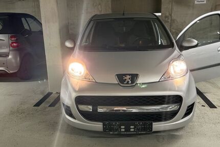 Peugeot 107 111.000 km 2.500 &euro; Berlin 12524