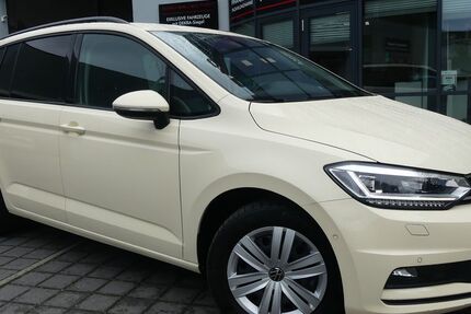 VW Touran 120.100 km 21.800 &euro; Berlin 13156