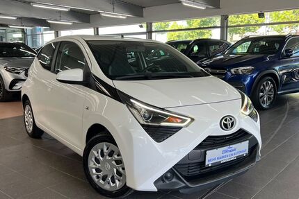 Toyota Aygo (X) 80.690 km 9.999 &euro; Werl 59457