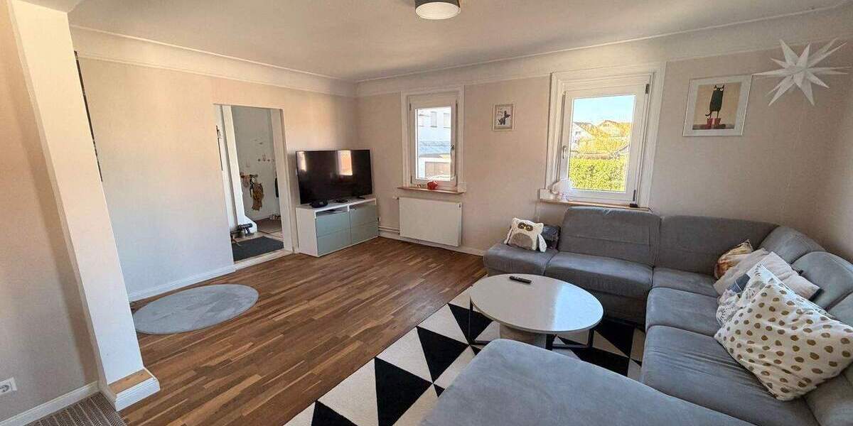 Doppelhaushälfte Straubenhardt Conweiler - 2 Zimmer, 112 m&sup2;, 310.000&euro; | Angebot:25358486