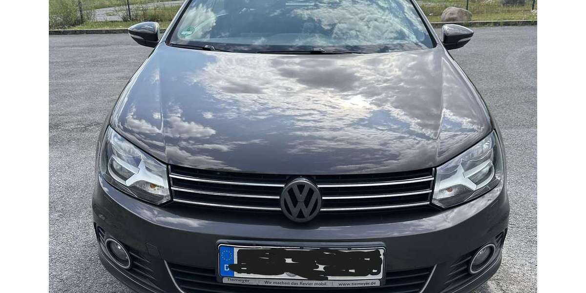 VW Eos 124.219 km 7.999 &euro; Recklinghausen 45661