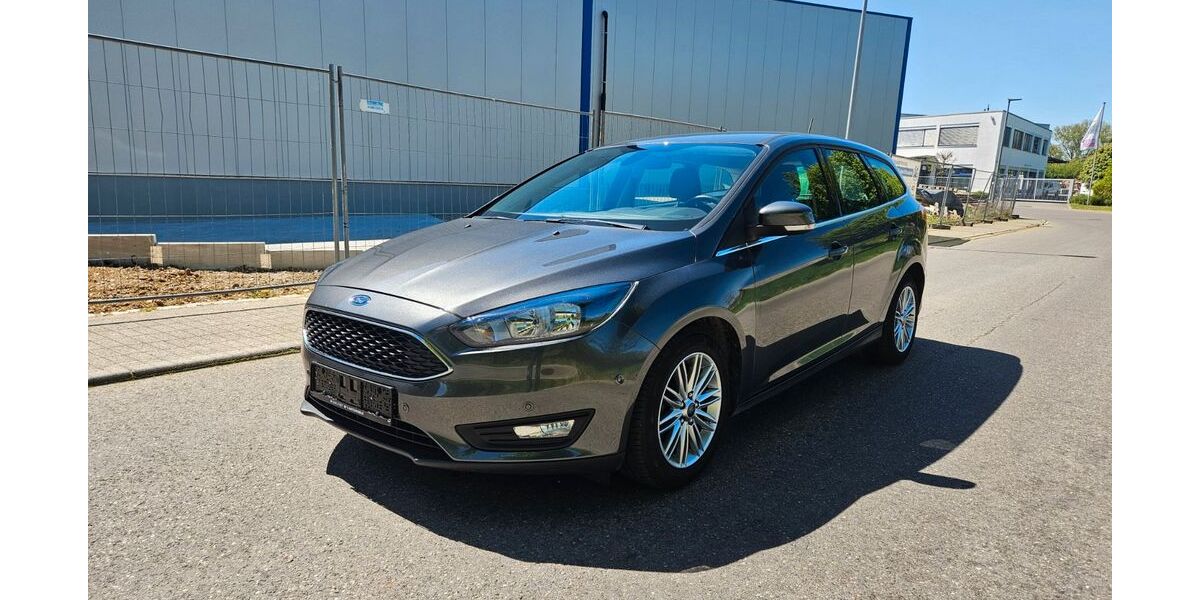 Ford Focus 54.000 km 9.950 &euro; Kirchheim 73230