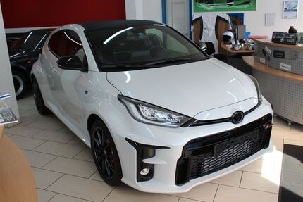 Toyota Yaris 1.250 km 38.860 &euro; grenzach 79639