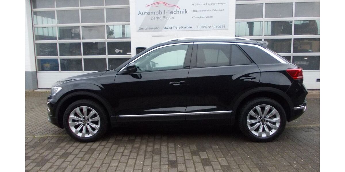 VW T-Roc 32.227 km 24.950 € Treis-Karden 56253
