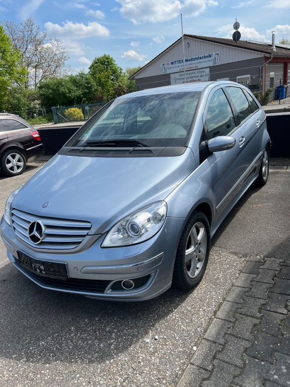 B 200