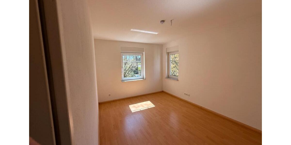 Etagenwohnung Bad Saarow - 3 Zimmer, 102 m&sup2;, 1.250&euro; | Angebot:26398625