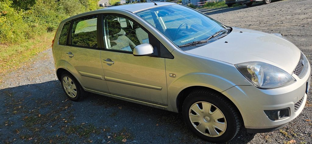 Ford Fiesta 214.000 km 2.499 € Michelstadt 64720