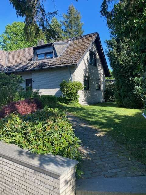 Haus zum Kaufen in Roetgen 530.000 € 140 m²