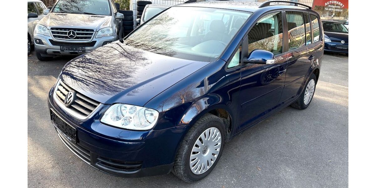 VW Touran 88.811 km 6.490 &euro; Königslutter 38154
