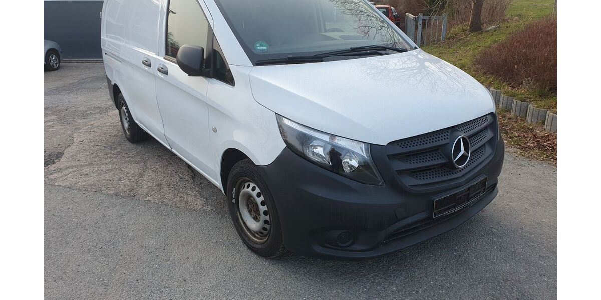 Mercedes-Benz Vito 325.000 km 4.290 &euro; Melle 49324