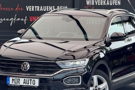VW T-Roc 132.000 km 26.900 € Sinsheim 74889