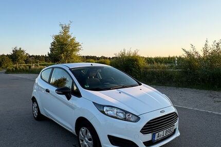Ford Fiesta 129.800 km 3.499 &euro; Langweid 86462