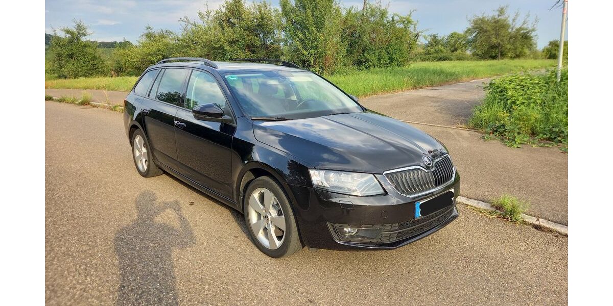 Skoda Octavia 183.000 km 12.500 &euro; Korb 71404