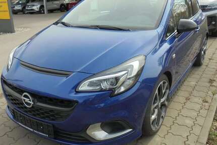 Opel Corsa 62.200 km 14.590 &euro; Petting 83367