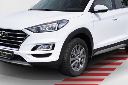 Hyundai TUCSON 141.207 km 13.760 &euro; Hamburg-Elbe 22609