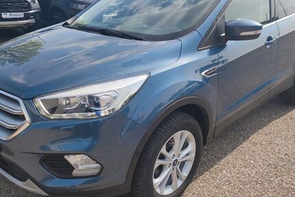 Ford Kuga 55.968 km 15.880 € Wertingen 86637