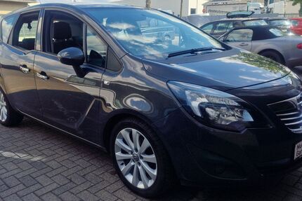 Opel Meriva 99.860 km 7.590 &euro; Ellerbek 25474