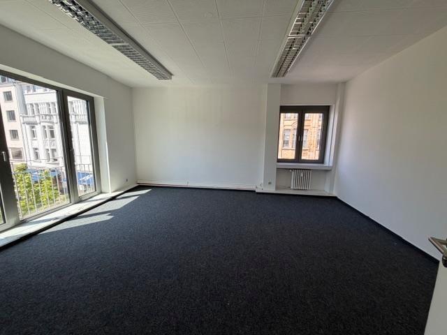 Gewerbeobjekt Saarbrücken - 1.950&euro; | Angebot:26485345