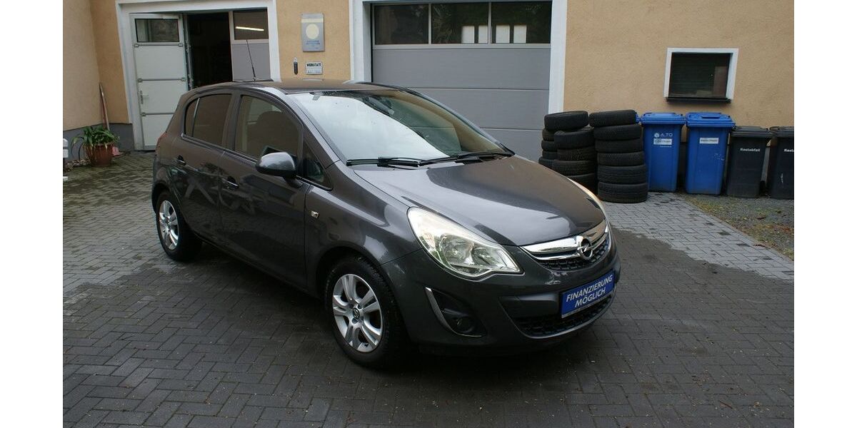 Opel Corsa 61.140 km 6.485 &euro; Mockrehna 04862
