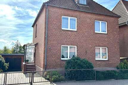 Haus zum Kaufen in BoizenburgElbe 259.000 € 145.2 m² 6 zimmer