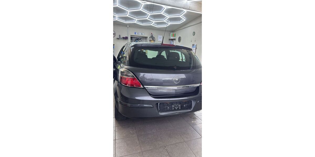 Opel Astra 235.000 km 2.250 &euro; Passau 94036
