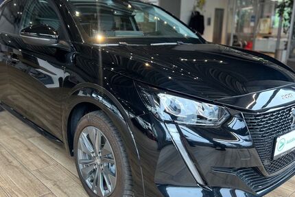 Peugeot 208 41.865 km 15.699 &euro; Goslar 38644