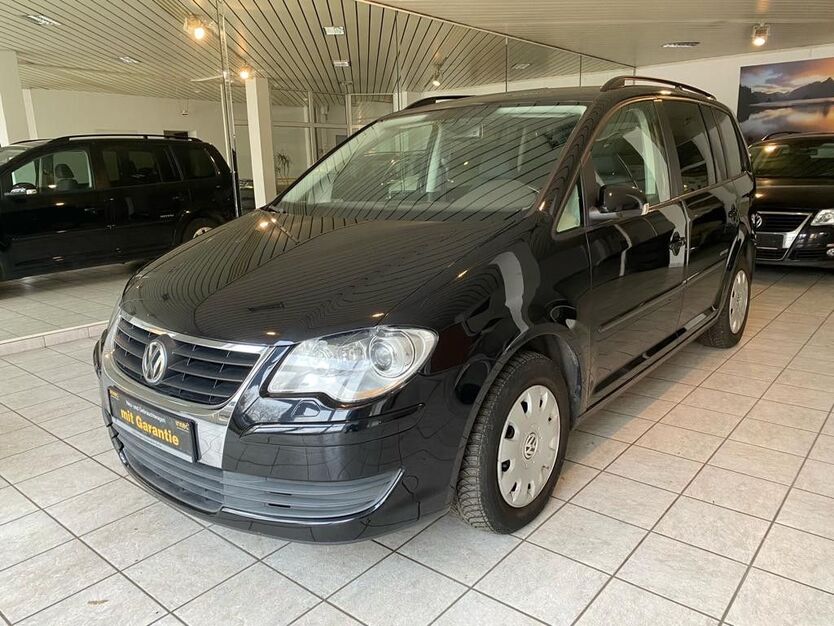 VW Touran 114.000 km 5.950 € Berlin 12349