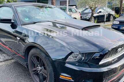 Ford Mustang 125.000 km 14.999 &euro; Ketsch 68775