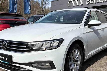 VW Passat Variant 89.647 km 25.990 &euro; Bad Belzig 14806