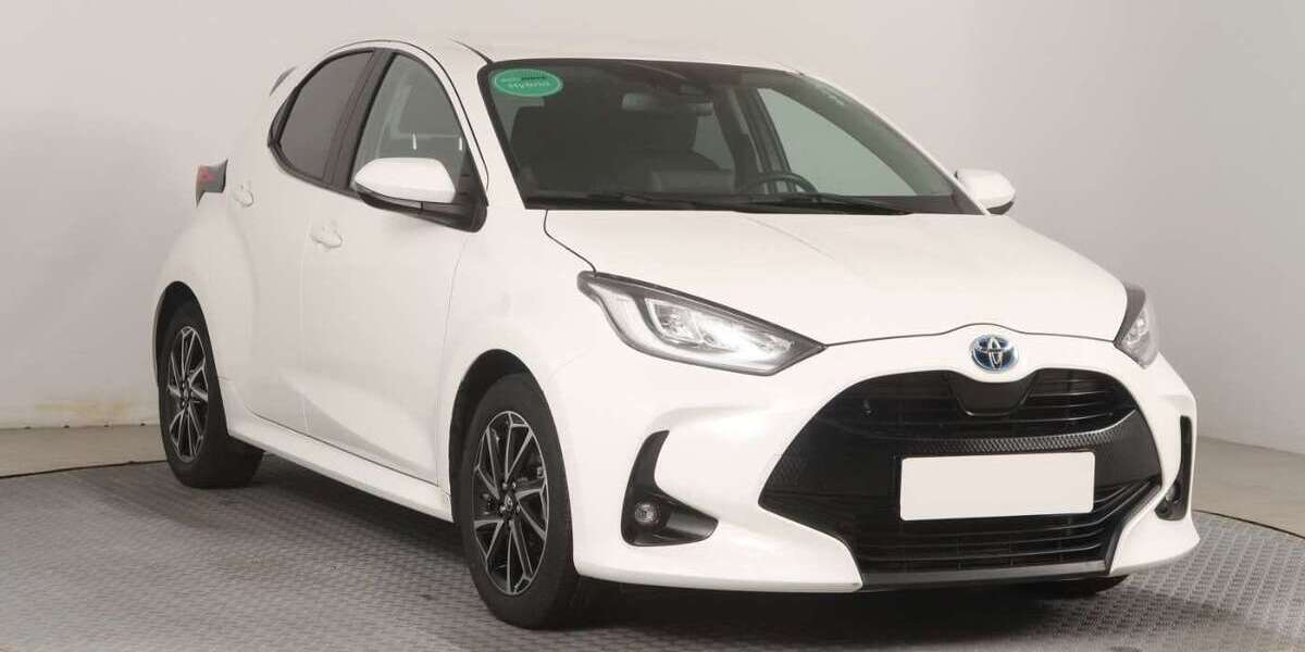 Toyota Yaris 25.423 km 19.990 &euro; München 81673