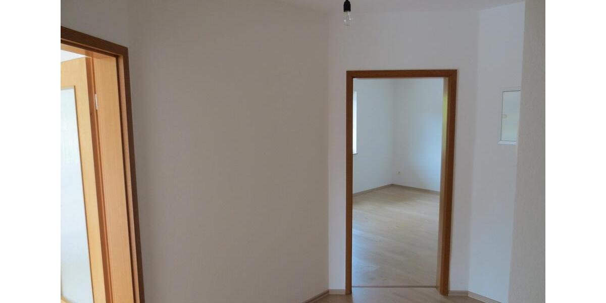 Erdgeschoßwohnung Freiberg - 2 Zimmer, 61 m&sup2;, 460&euro; | Angebot:26405218