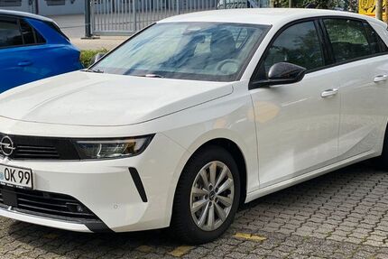 Opel Astra 9.800 km 19.900 € Dachau 85221