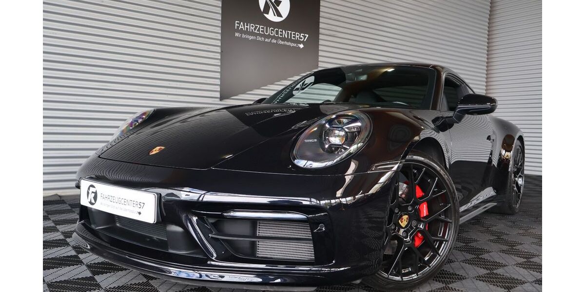 Porsche 992 27.689 km 109.000 &euro; Wenden 57482