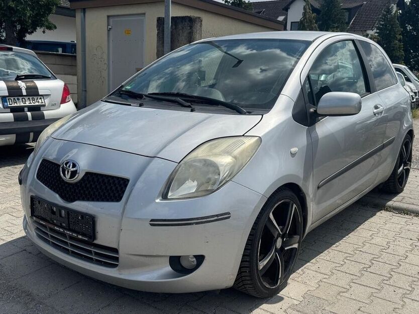 Yaris