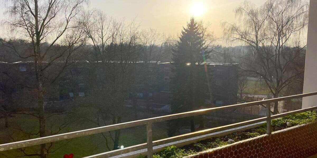 Etagenwohnung Ulm Wiblingen - 4 Zimmer, 95 m&sup2;, 330.000&euro; | Angebot:25423413